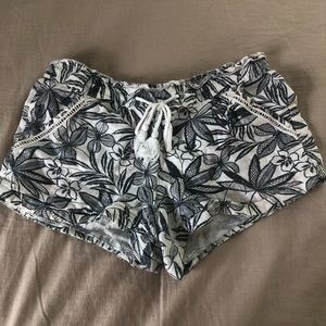Jolt Hawaiian Print Linen Beach Shorts 🌴